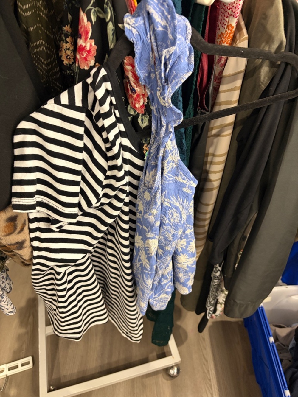 AE + White Black Stripe